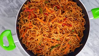 The EASIESTTASTIEST Jollof Spaghetti Recipe  READY IN 20 MINUTES  ZEELICIOUS FOODS [upl. by Otilegna]