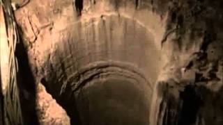 Geology of Mammoth Cave Kentucky [upl. by Nabala]