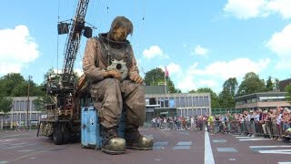 The Giants puppets of Royal de Luxe make their Dutch premiere [upl. by Elke351]