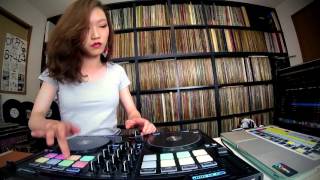 DJ SARA ★ Freestyle Scratch with djay Pro and Reloop Beatpad 2 [upl. by Hairem947]